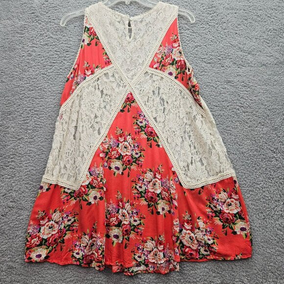 Umgee womens Floral Lace Sleeveless Tunic Top size Medium Red Ivory Boho Chic - Picture 4 of 6